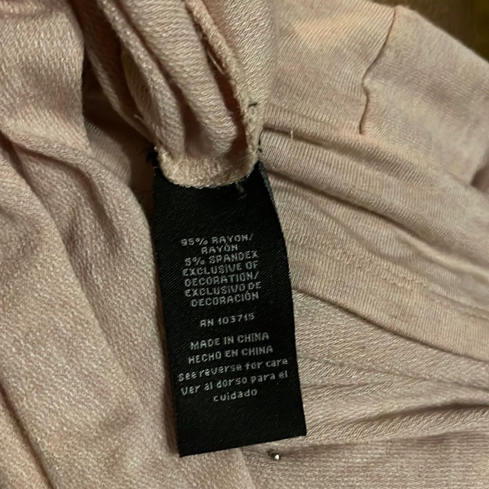 Pale pink shirt - Picture 7 of 7